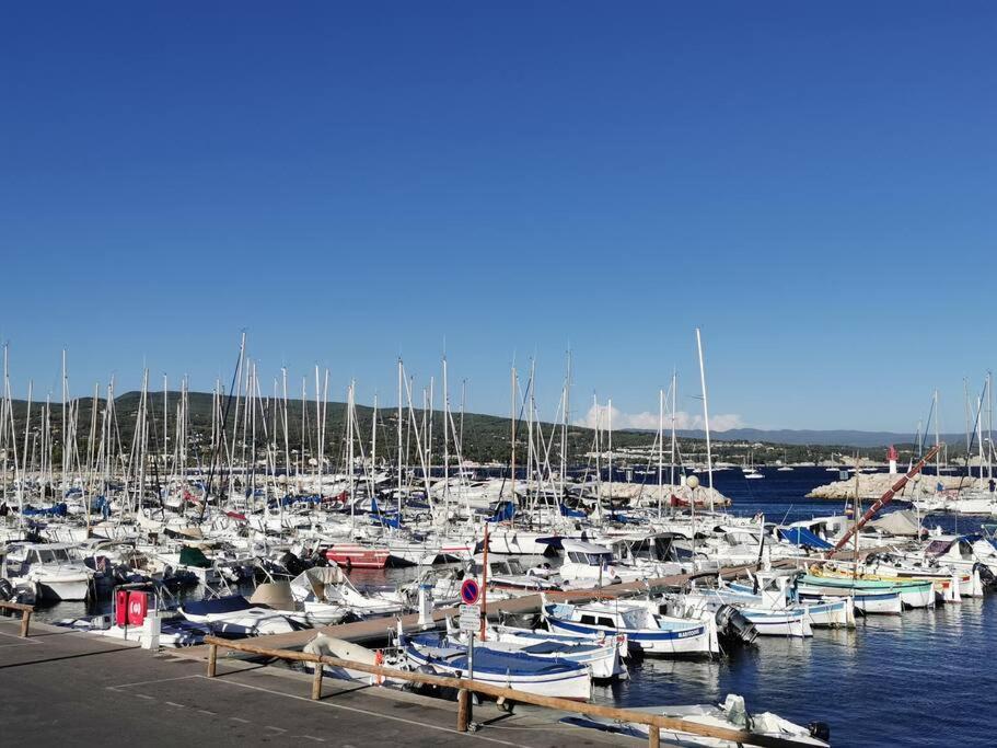 Fanny Wifi Climatise Tout A Pieds 4 Personnes La Ciotat Luaran gambar